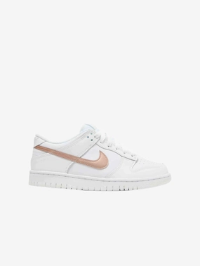 Nike Dunk Low White Pink (GS) running in the cold