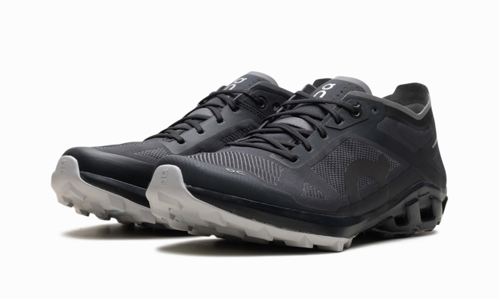 Cloudventure Peak 3 WMNS "Black Glacier" for daily use waterproof - feature shoes