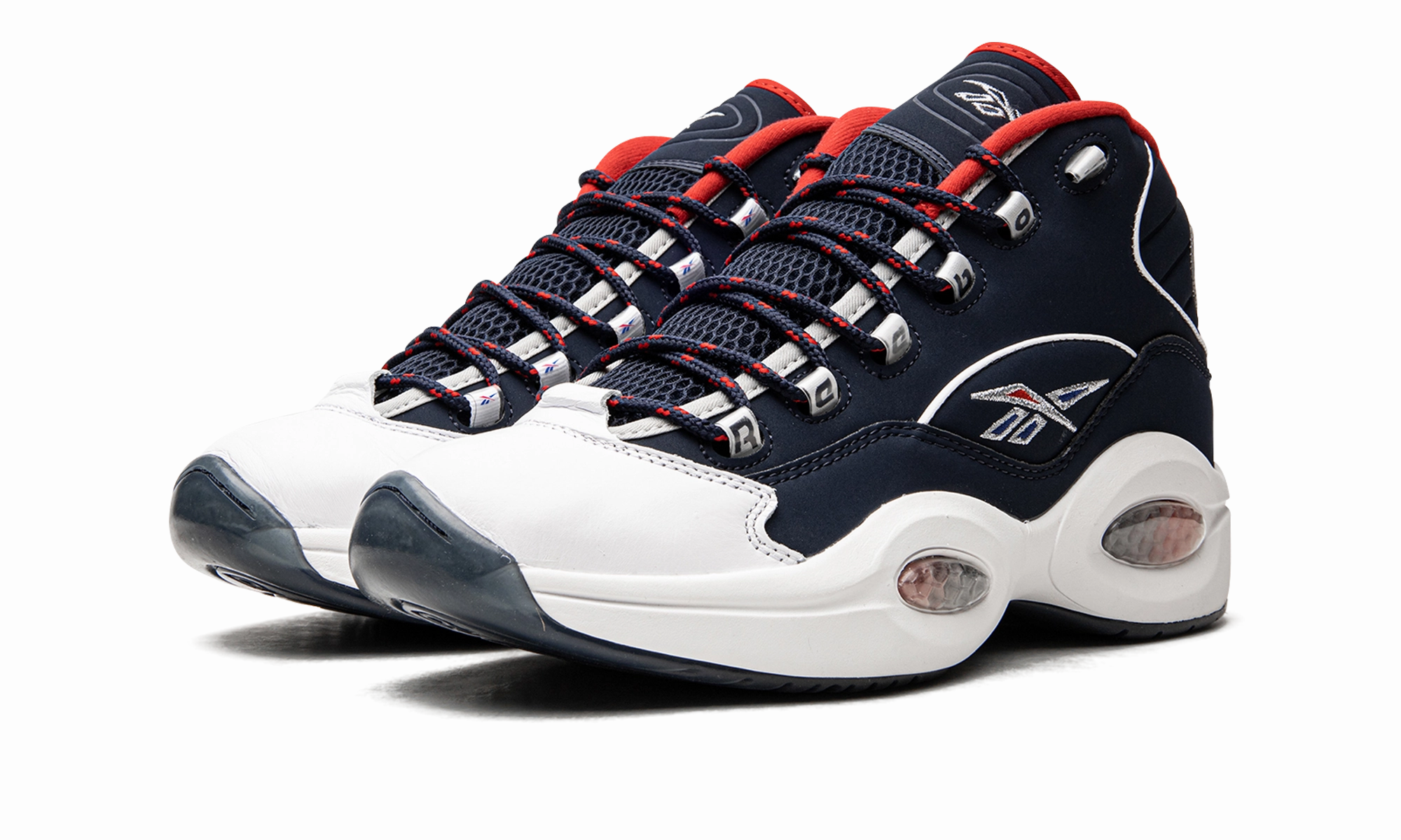 recycled - material - feature shoes Flat Terrain Question Mid "USA"