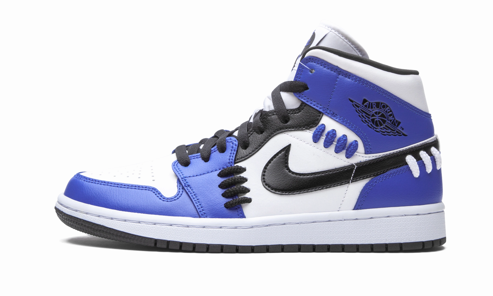 AIR JORDAN 1 MID WMNS "Sisterhood - Game Royal" All-around silhouette