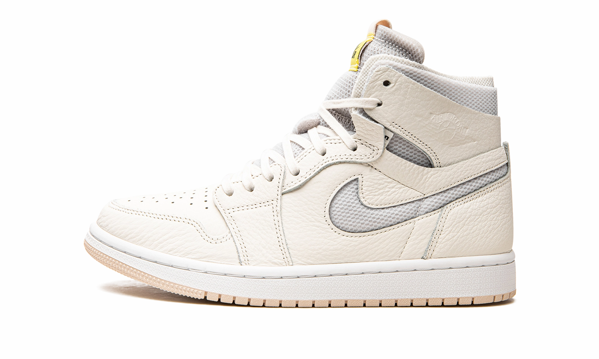 AIR JORDAN 1 ZOOM CMFT WMNS "Pearl White" Multi Terrain Style Upgrade