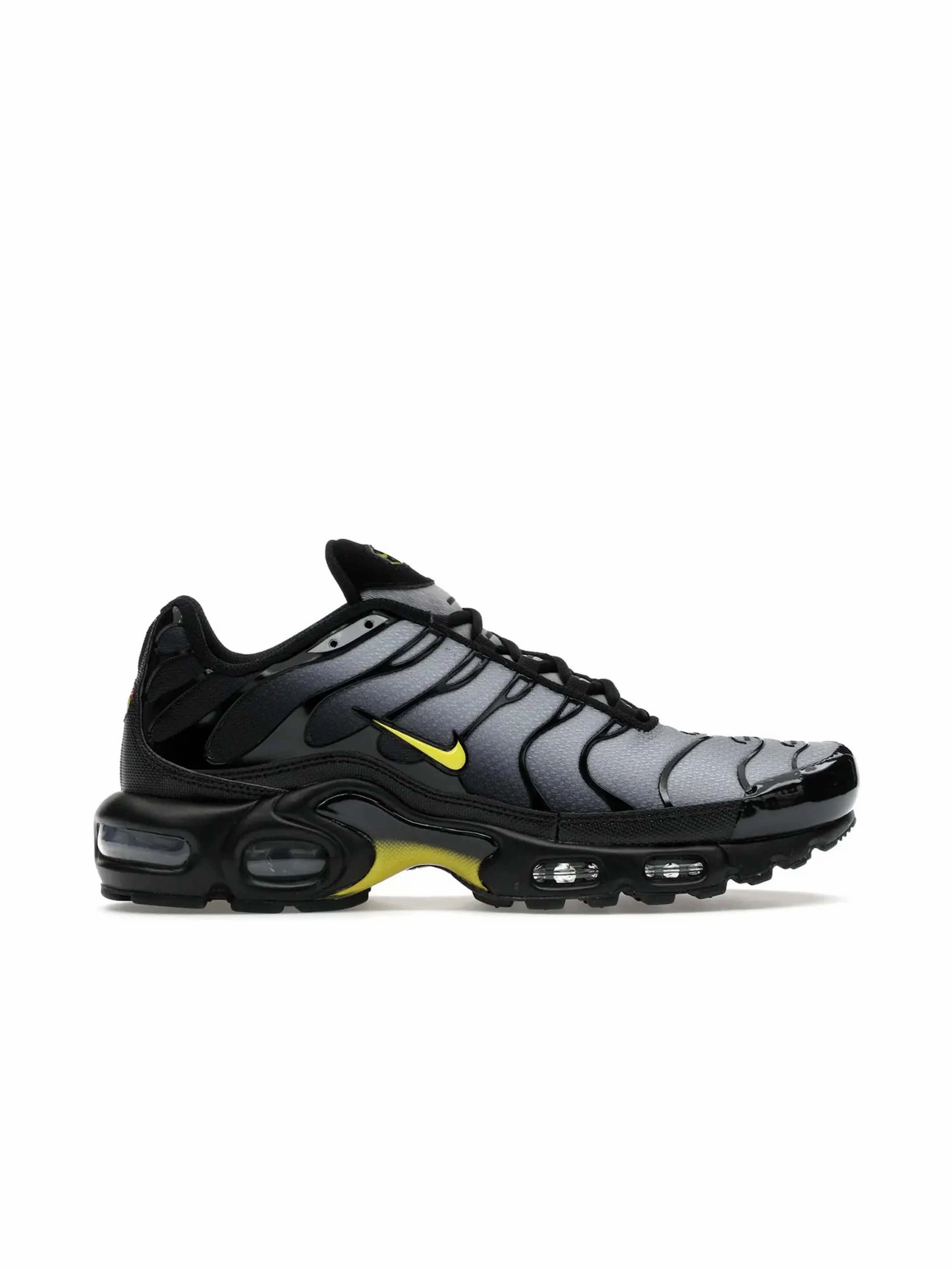 Nike Air Max Plus TN Black Opti Yellow half - marathon - specific shoes