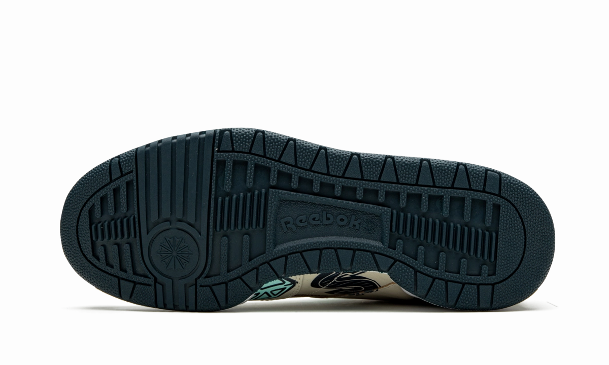 BB 4400 "Billionaire Boys Club" Trail running wear anatomical