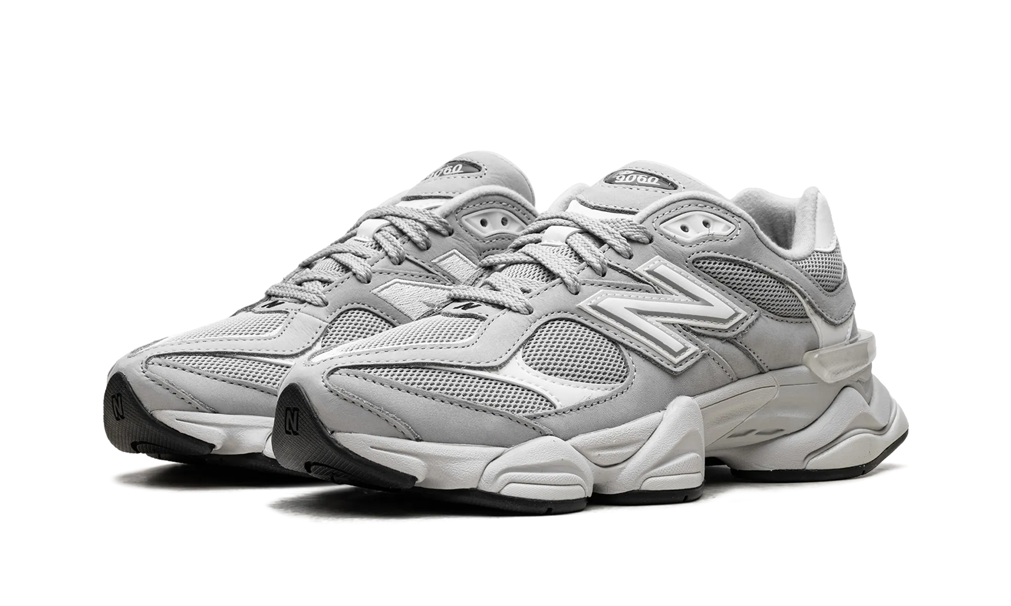 9060 "Silver Metallic Grey" Strong - build sandy shoes