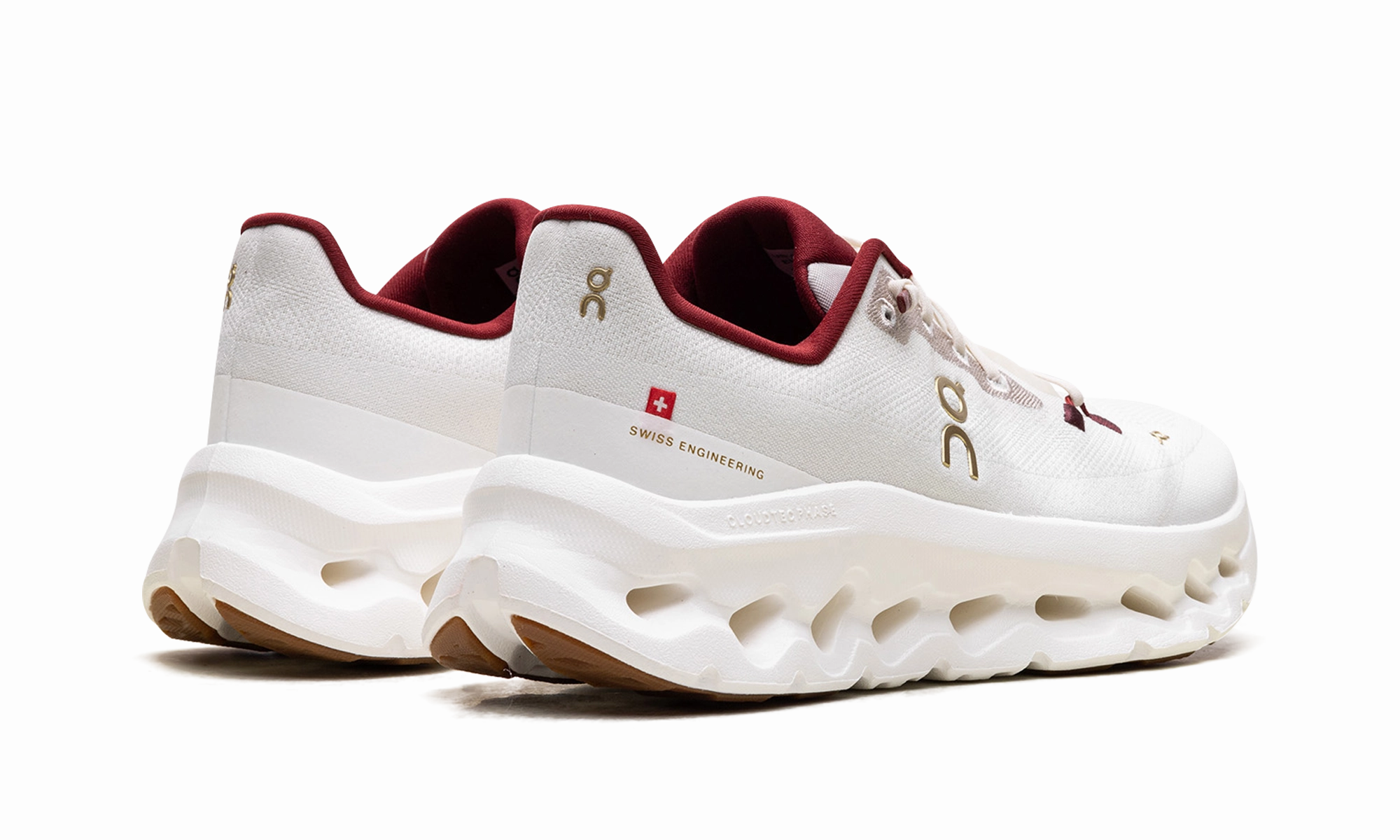 Cloudtilt "Pearl Ivory" narrow - base - feature shoes training aid