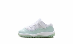 indoor - athlete Air Jordan 11 Low TD "Igloo"