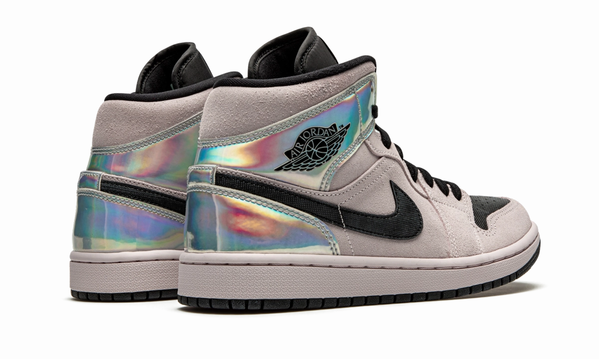 All Day Comfort AIR JORDAN 1 MID WMNS "Iridescent"