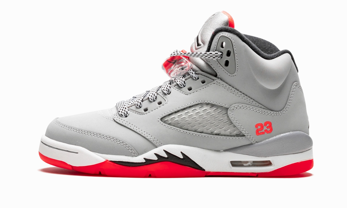 running for a positive mindset Air Jordan 5 Retro GS "Hot Lava"