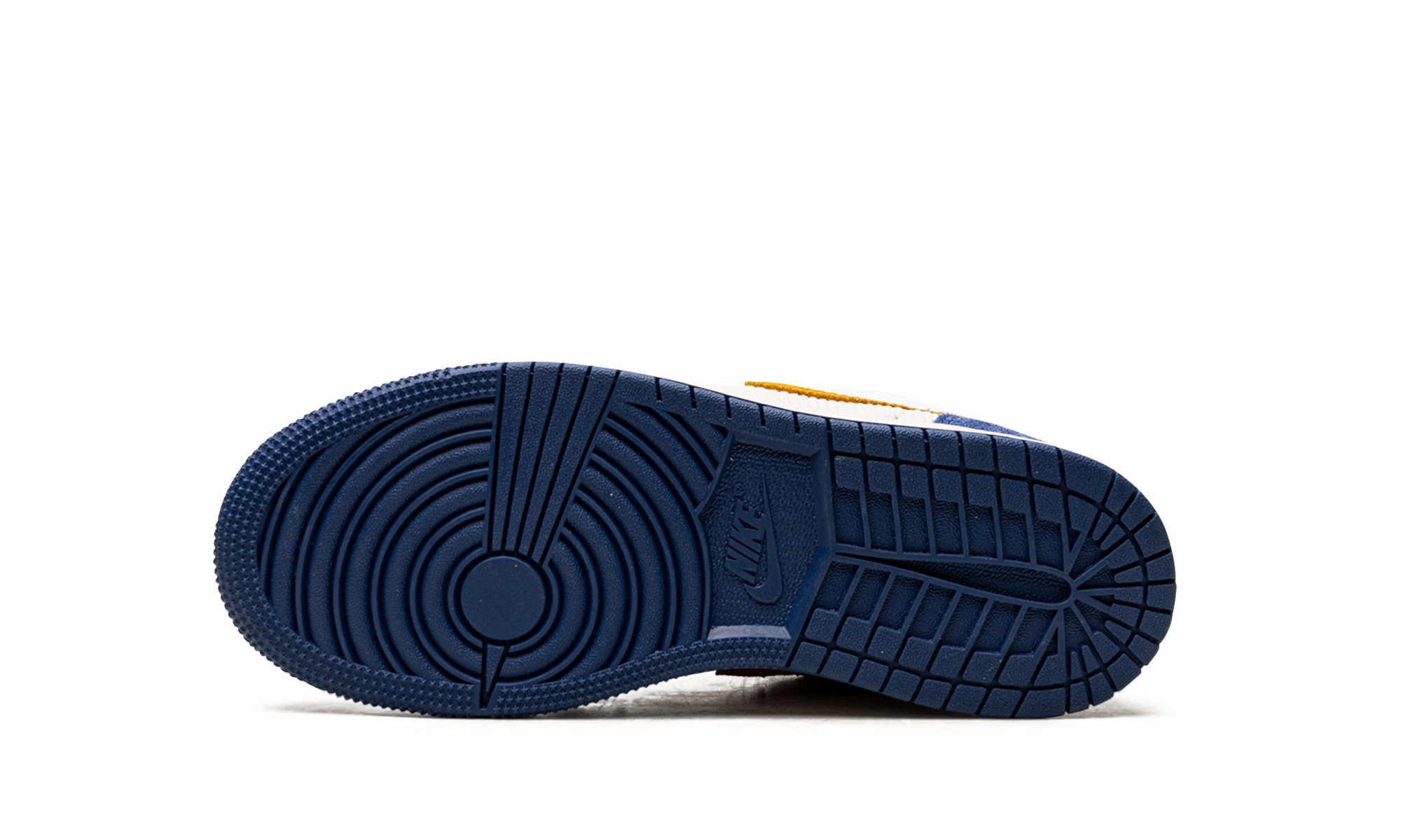 Air Jordan 1 Low GS "Messy Room" Weekend Vibes