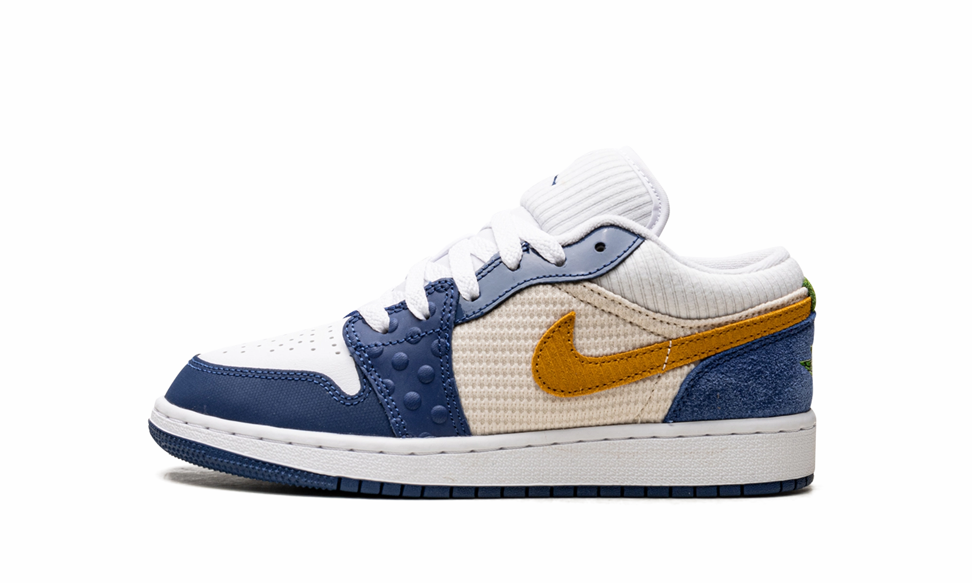 Quick Adaptation Urban Active Air Jordan 1 Low GS "Messy Room"