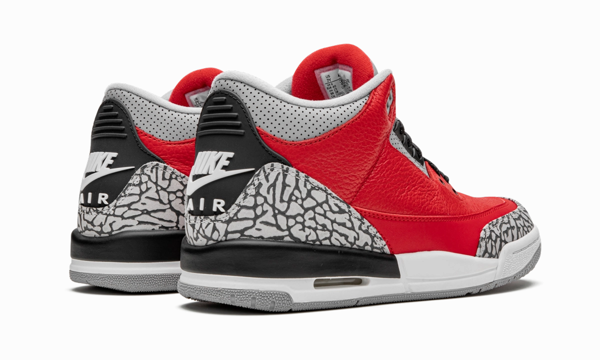 Casual Athletic Air Jordan 3 Retro GS "Red Cement/Unite"