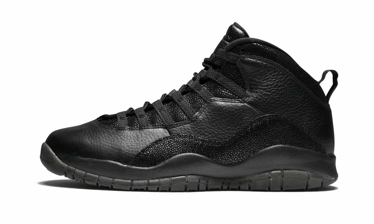 running in patterned designs Air Jordan 10 Retro OVO "Black"