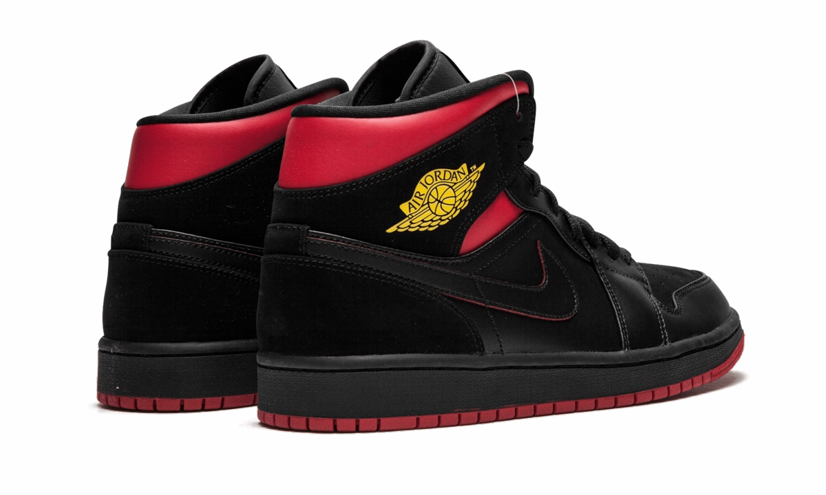 Air Jordan 1 Mid "Last Shot" Unisex Fit Ultra-soft breathability