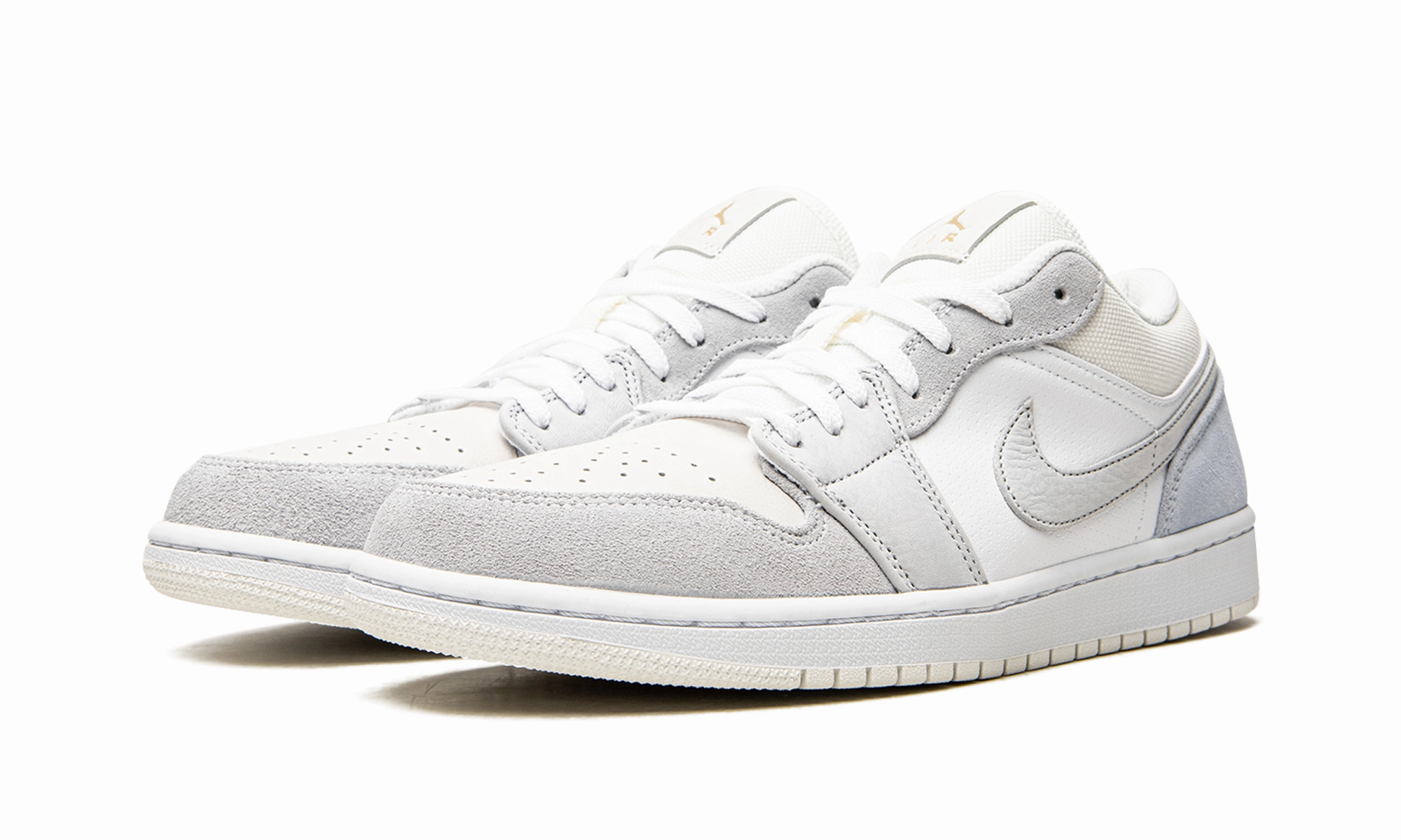 Air Jordan 1 Low "Paris" Road Running Day Fit