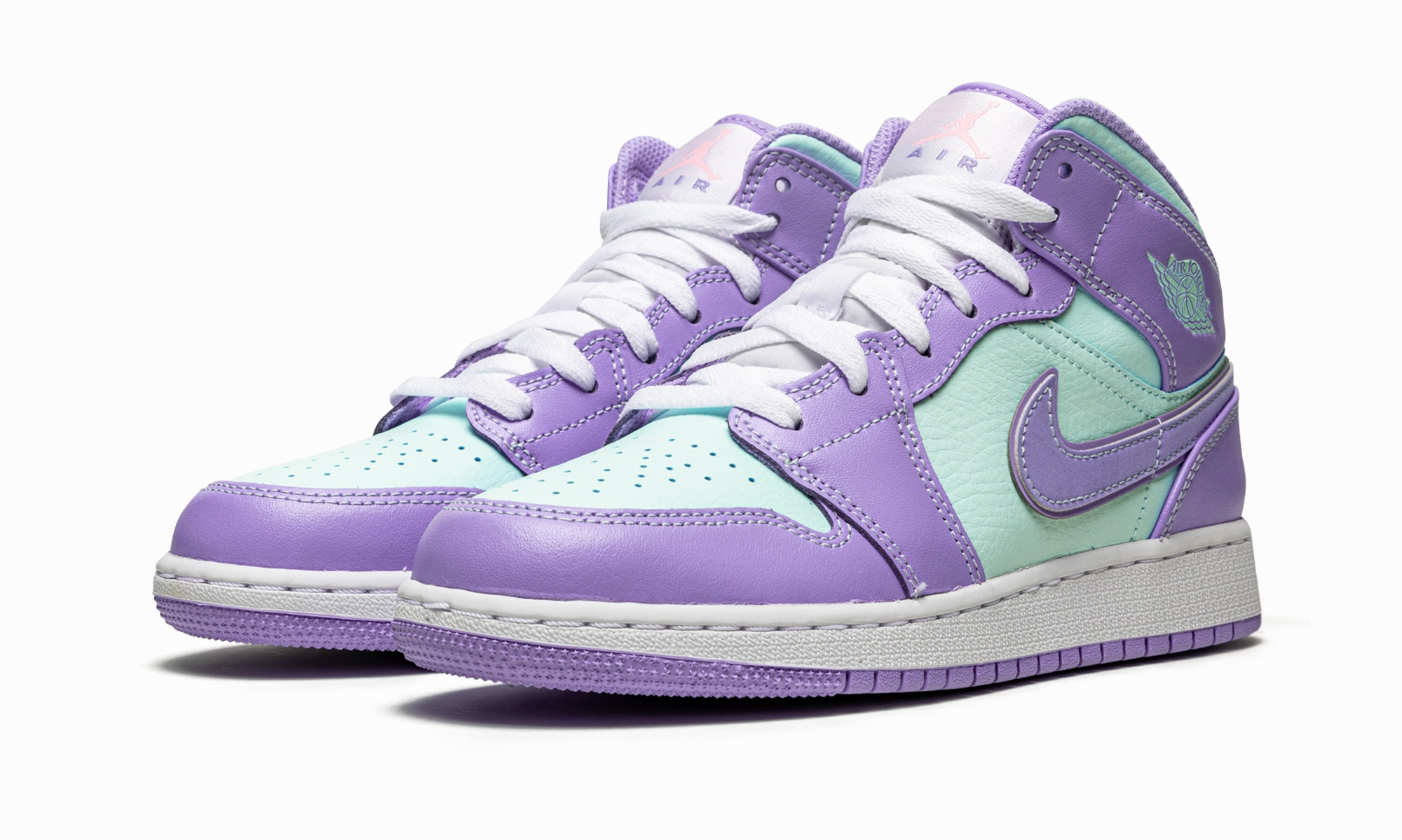 Air Jordan 1 Mid GS "Purple Pulse / Arctic Punch" athletic style