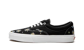 Era "Floral" Hiking Friendly