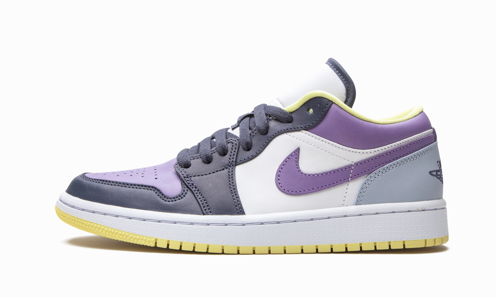 AIR JORDAN 1 LO SE WMNS "Mismatched Purple / Magenta" All-around durability Relaxed grip