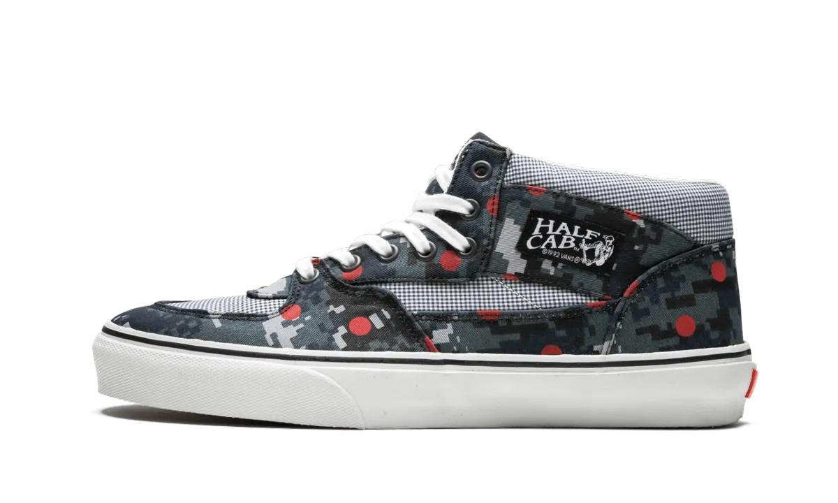 Half Cab Pro Pet Hike Fresh Look