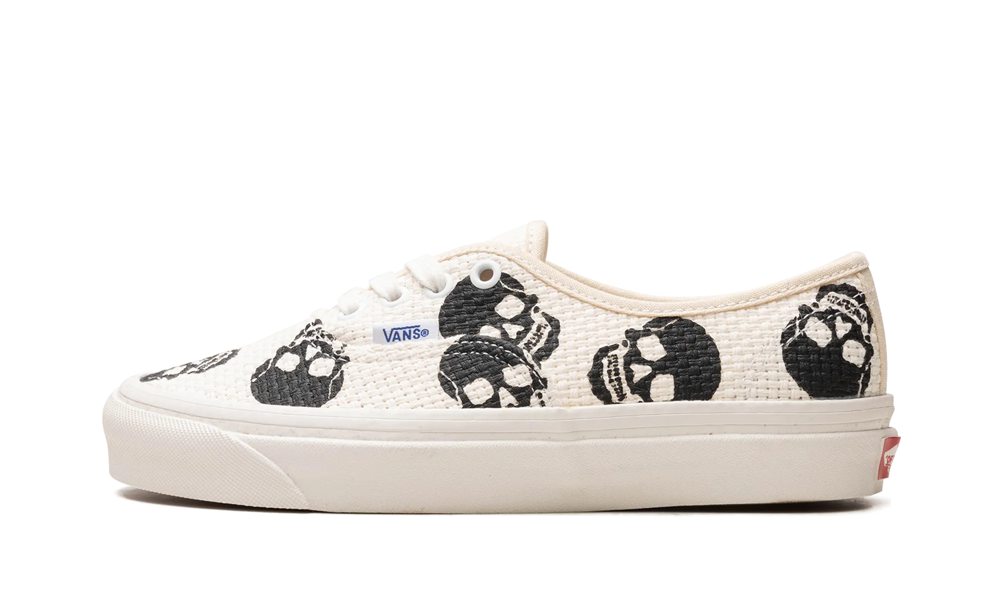 Child Pace Pull Hike Needlepoint Authentic 44 DX "Skulls"