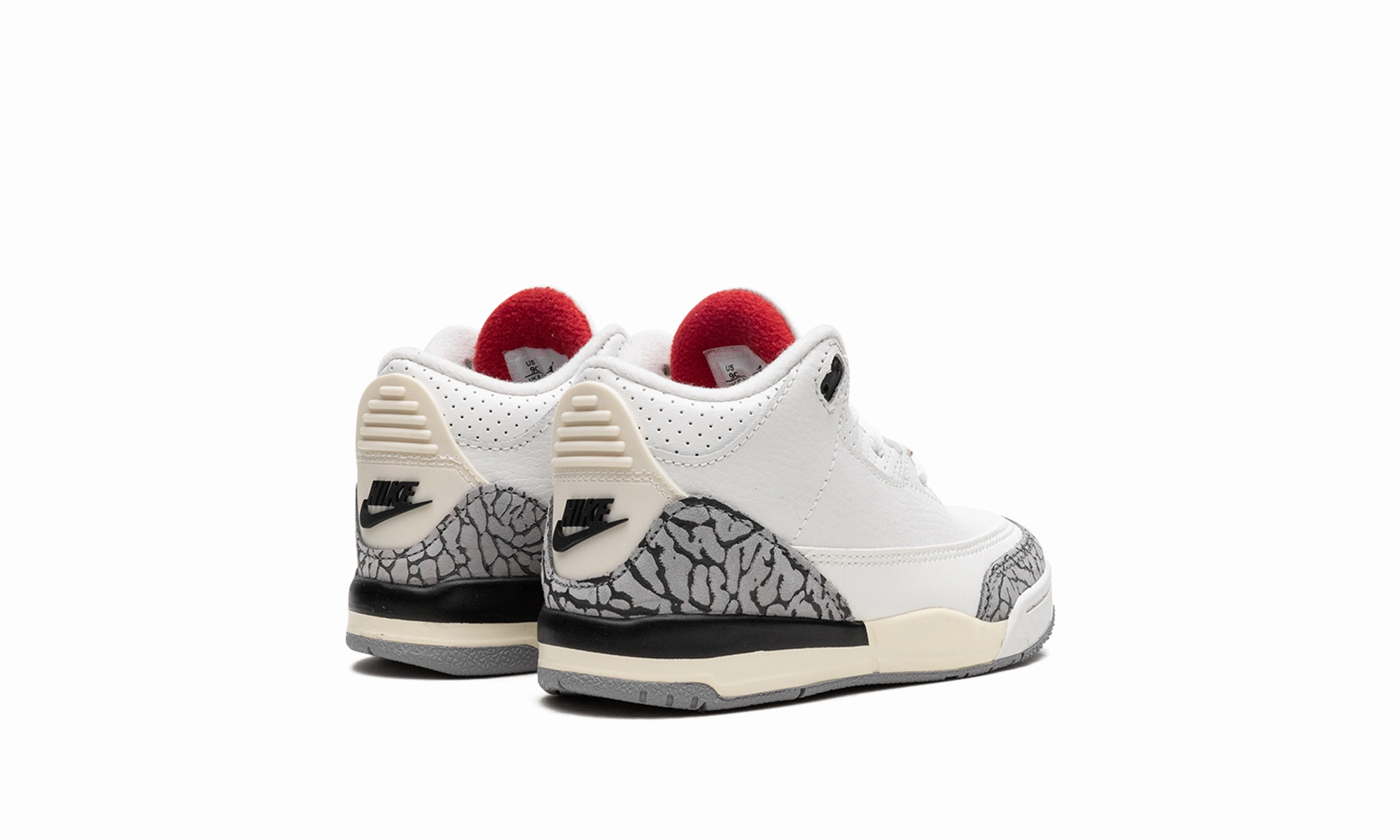 Air Jordan 3 TD "White Cement Reimagined 2023" Built-in comfort