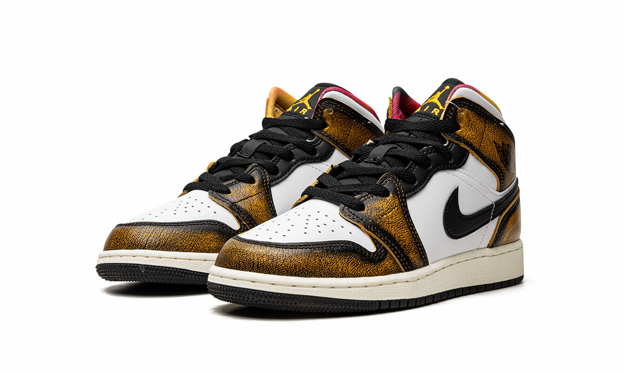 Casual Appeal Walking Power AIR JORDAN 1 MID SE GS
