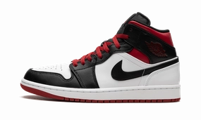 Air Jordan 1 Mid "Gym Red Black Toe" Jump High