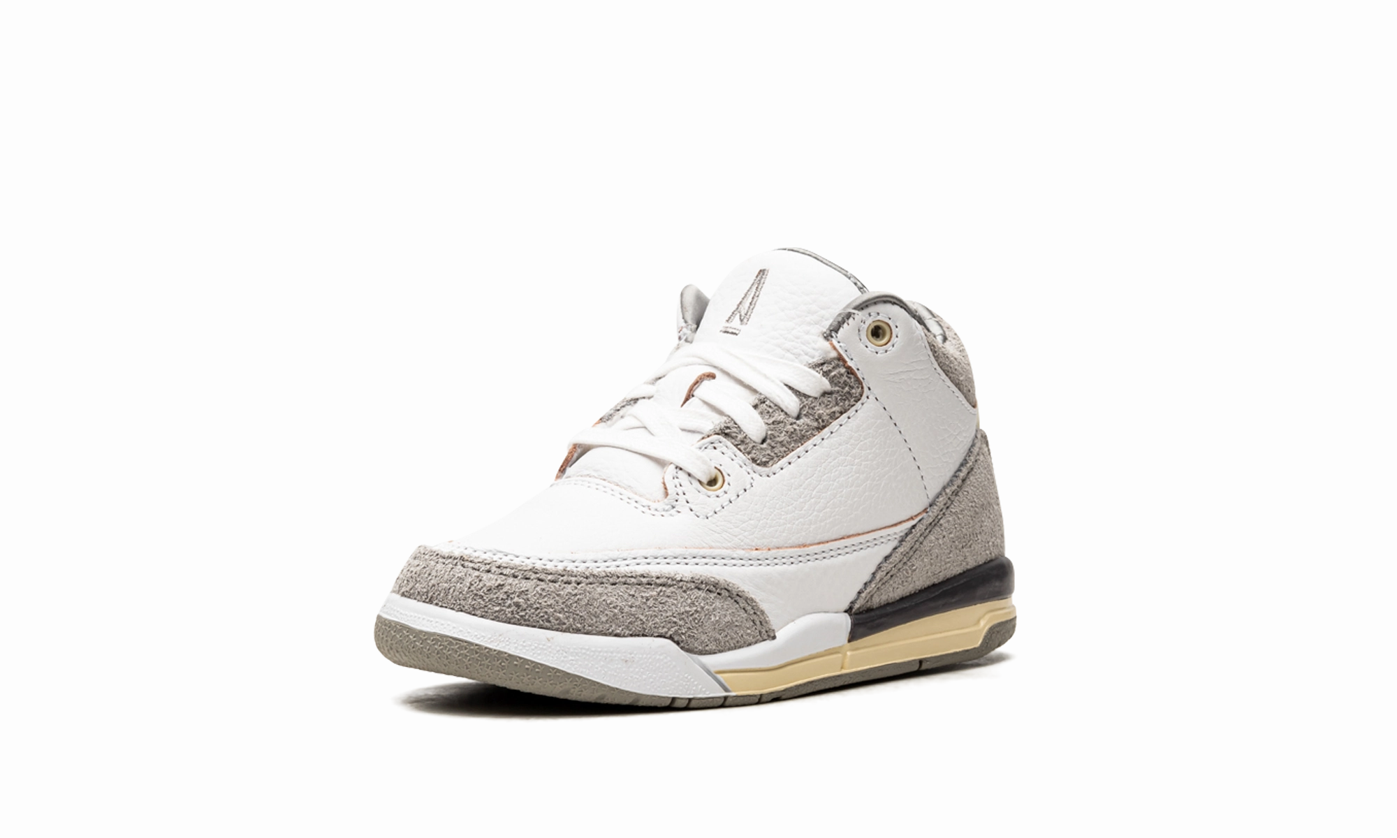 Air Jordan 3 Retro SP PS "A Ma Manire - Raised by Women" Enhanced comfort Smooth Fit