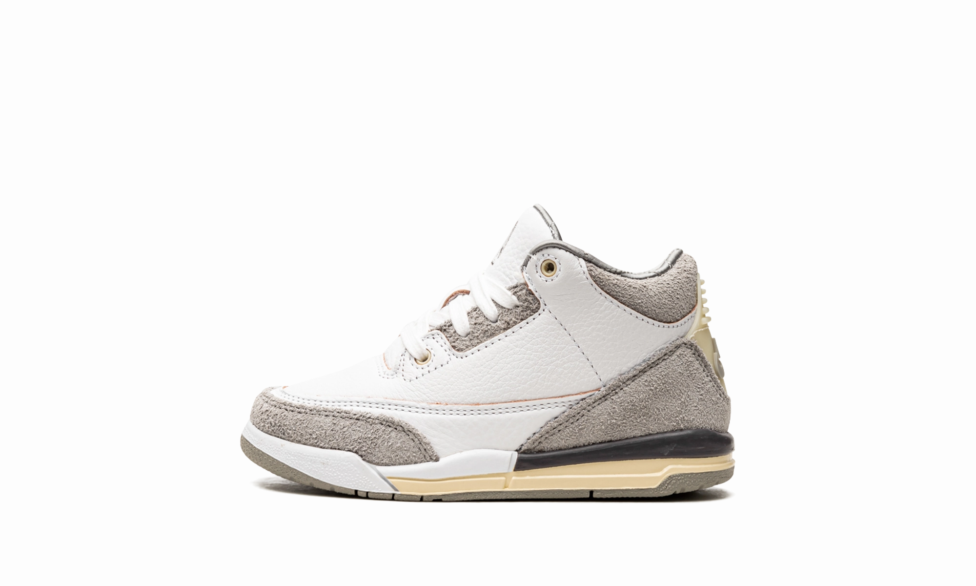 Air Jordan 3 Retro SP PS "A Ma Manire - Raised by Women" Sport Utility