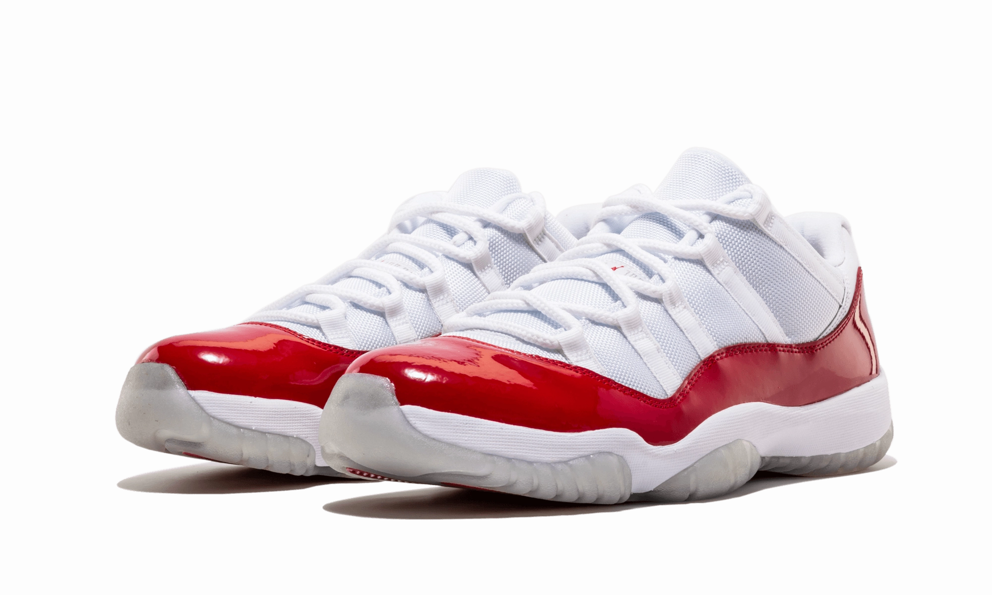 Air Jordan 11 Retro Low "Cherry" practice shoes