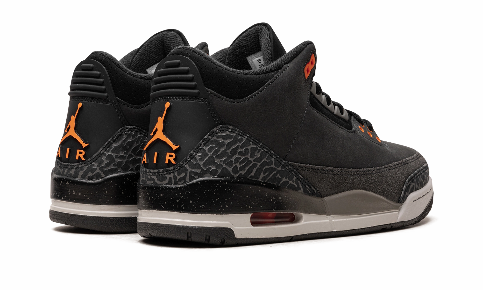 Air Jordan 3 "Fear (2023)" Ultra-soft traction