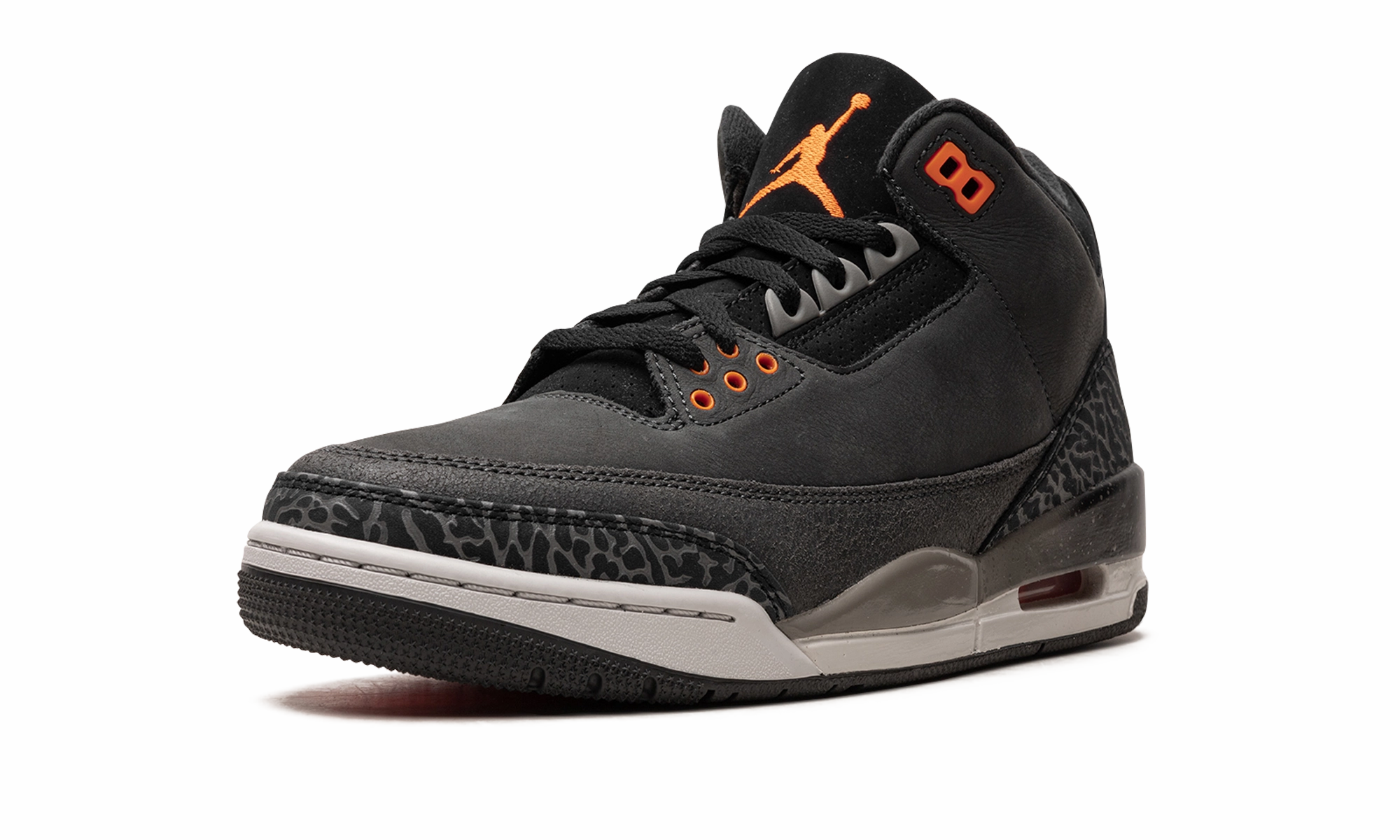 Air Jordan 3 "Fear (2023)" Upgraded cushioning Endurance Style.