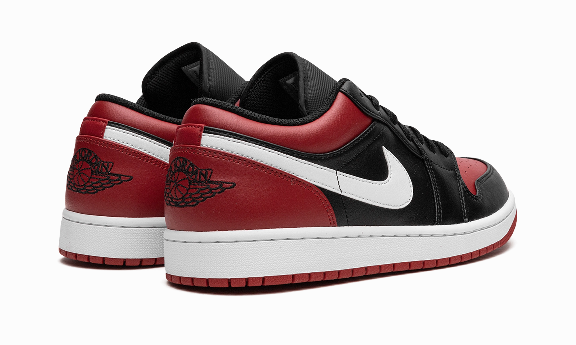 Jordan 1 Low "Alternate Bred Toe" Iconic Style