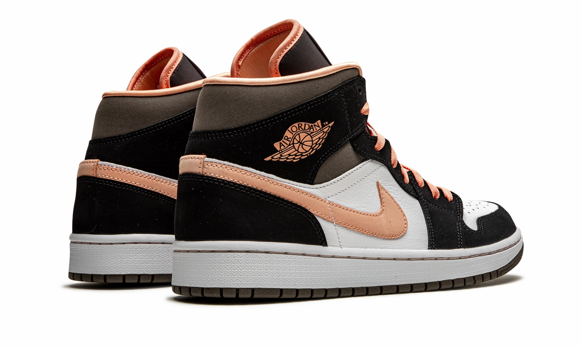 Subtle design AIR JORDAN 1 MID SE WMNS "Peach Mocha"