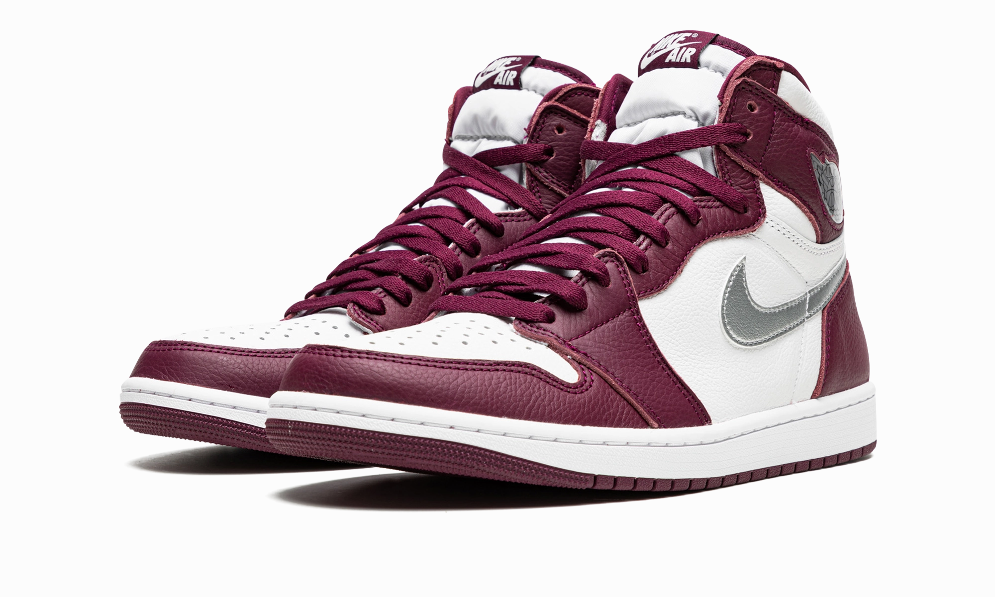 Quick Pace Smooth ride Air Jordan 1 Retro High OG "Bordeaux"