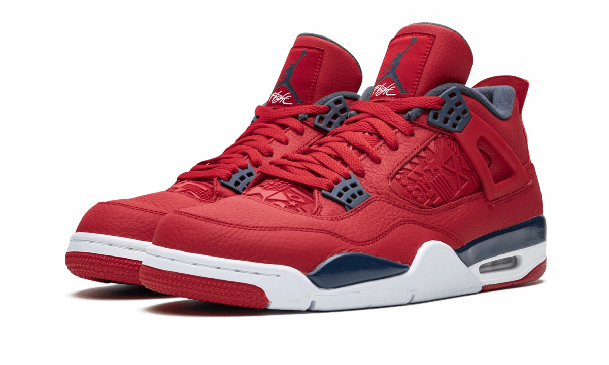 Street Style Step Boost Air Jordan 4 Retro SE "FIBA"