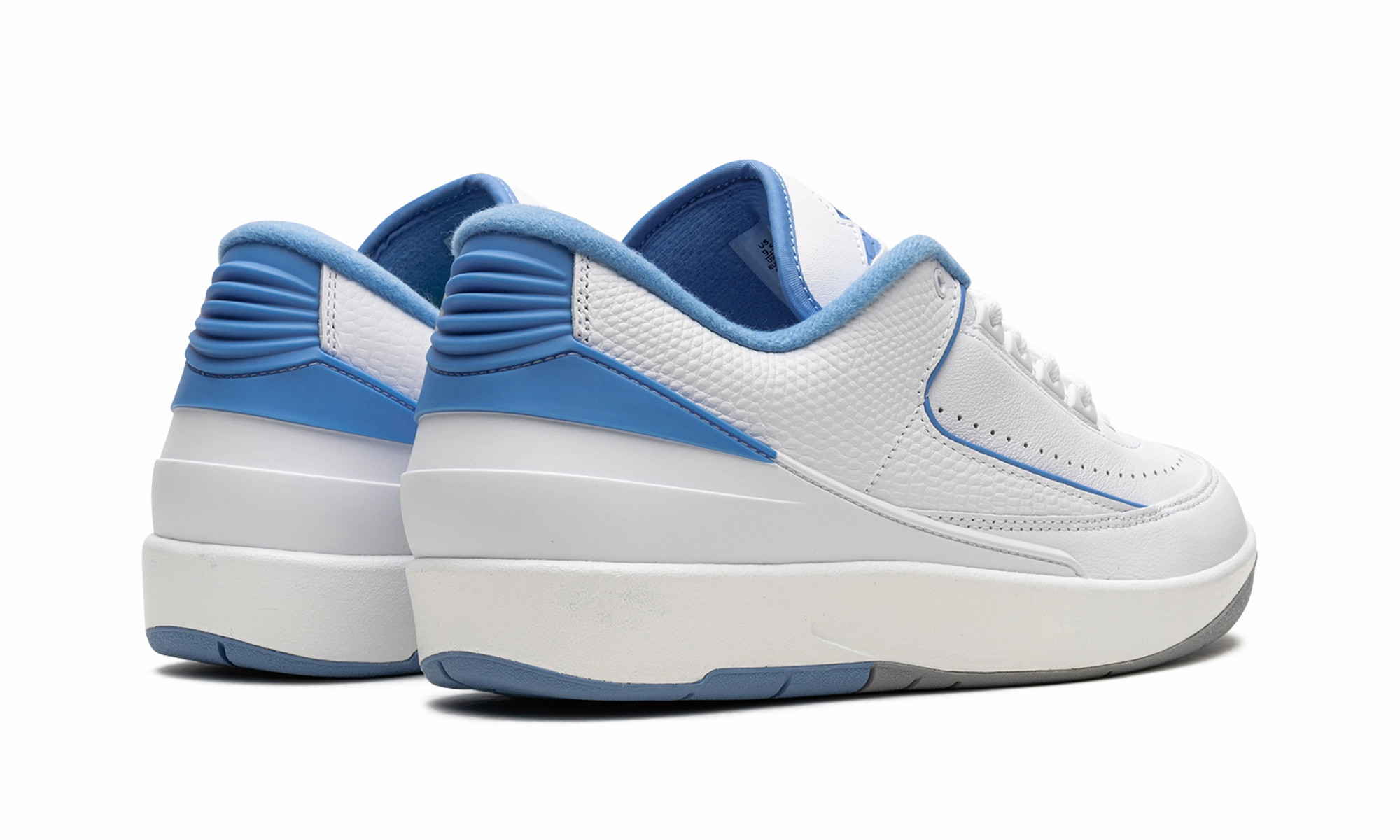 Air Jordan 2 Low "UNC" Versatile lining Distinctive durability