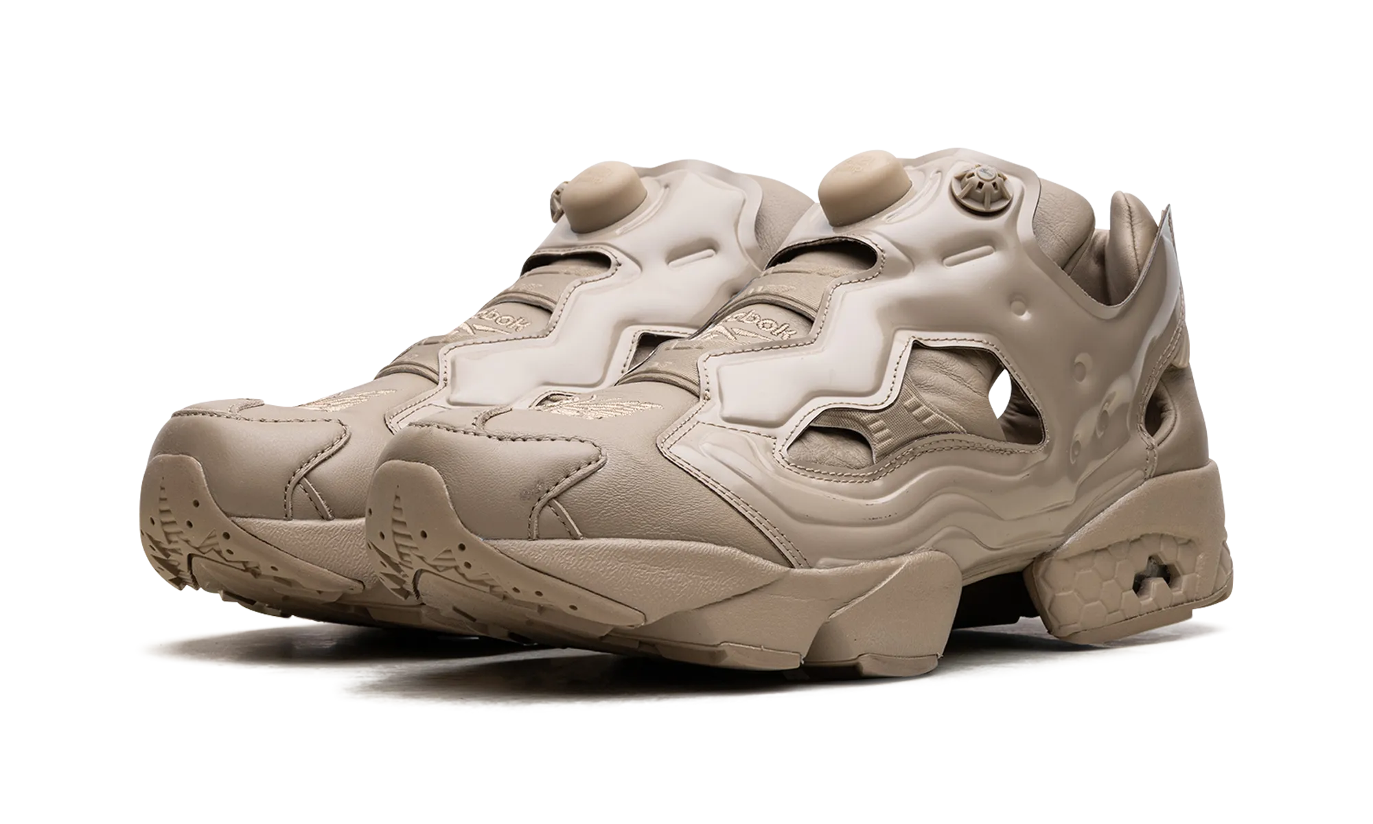 InstaPump Fury 94 "Needles Canvas" Adaptable nature anaerobic running gear