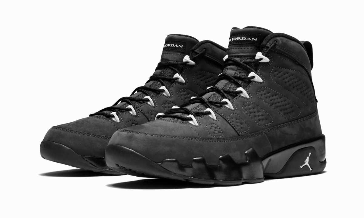 Tempo run Air Jordan 9 Retro "Anthracite"