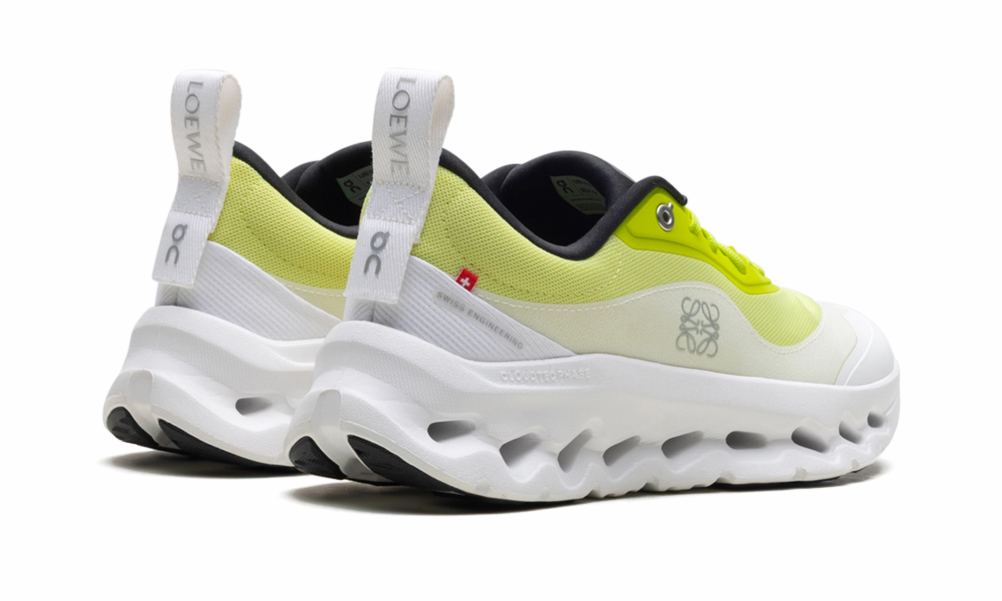 Cloudtilt 2 WMNS "Loewe - Neon Yellow White" foam sole shoe trait