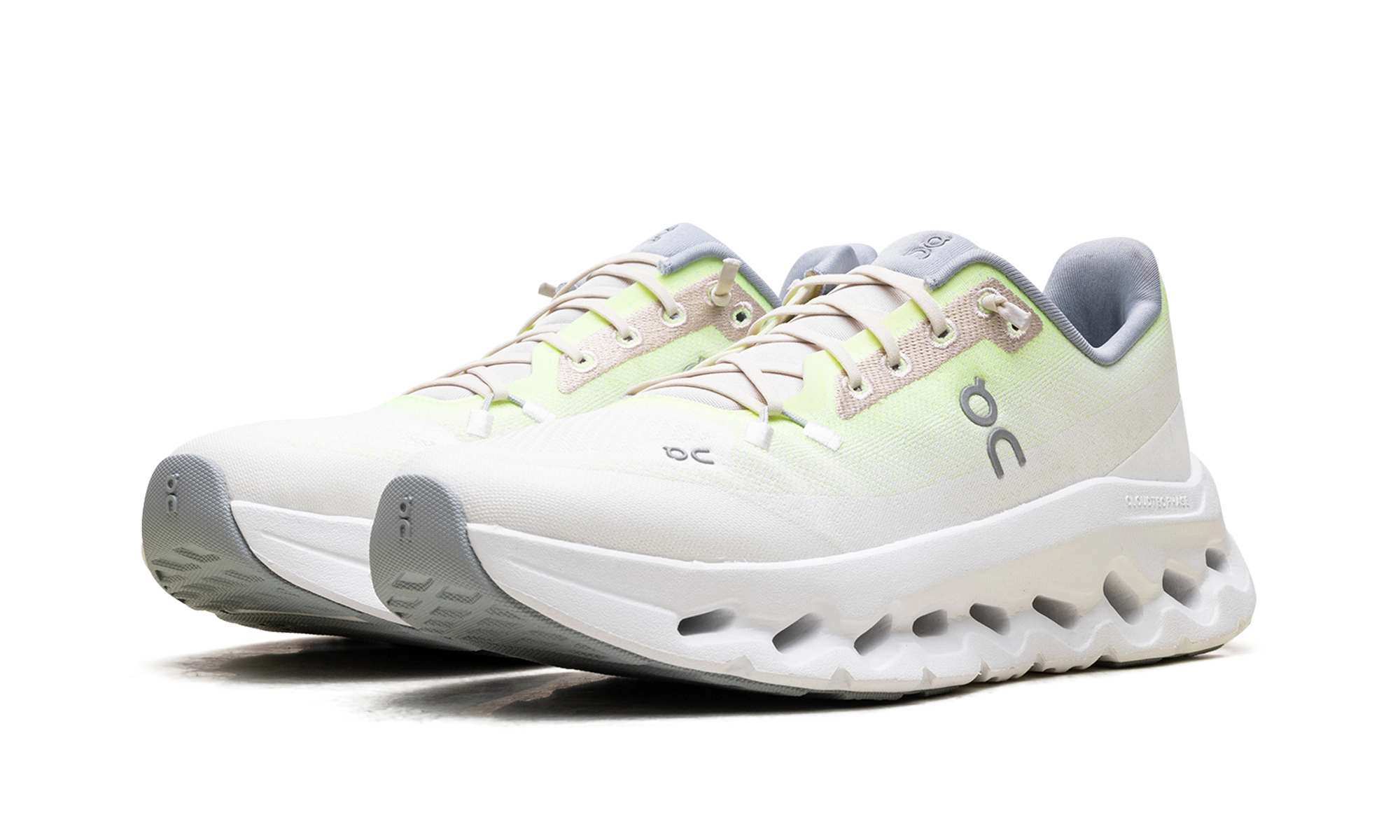 Energy - boosting running in different seasons Cloudtilt WMNS "Lime Ivory"
