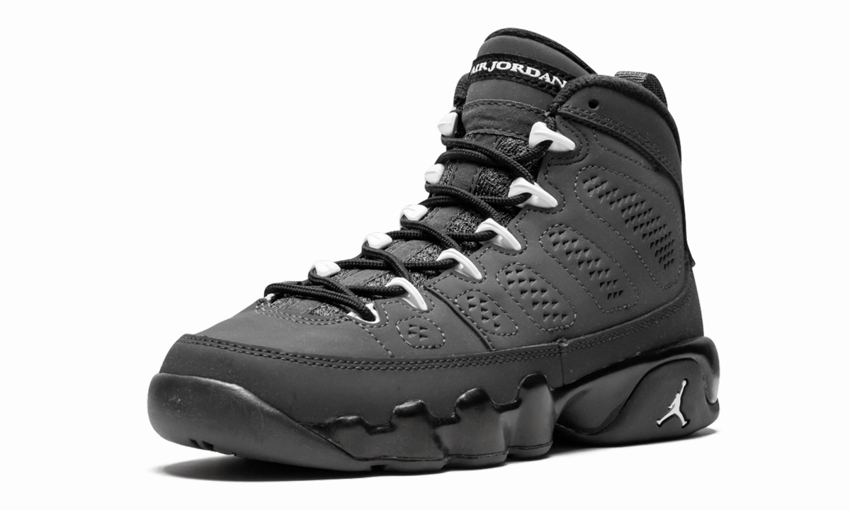 Mid Top Air Jordan 9 Retro GS "Anthracite"