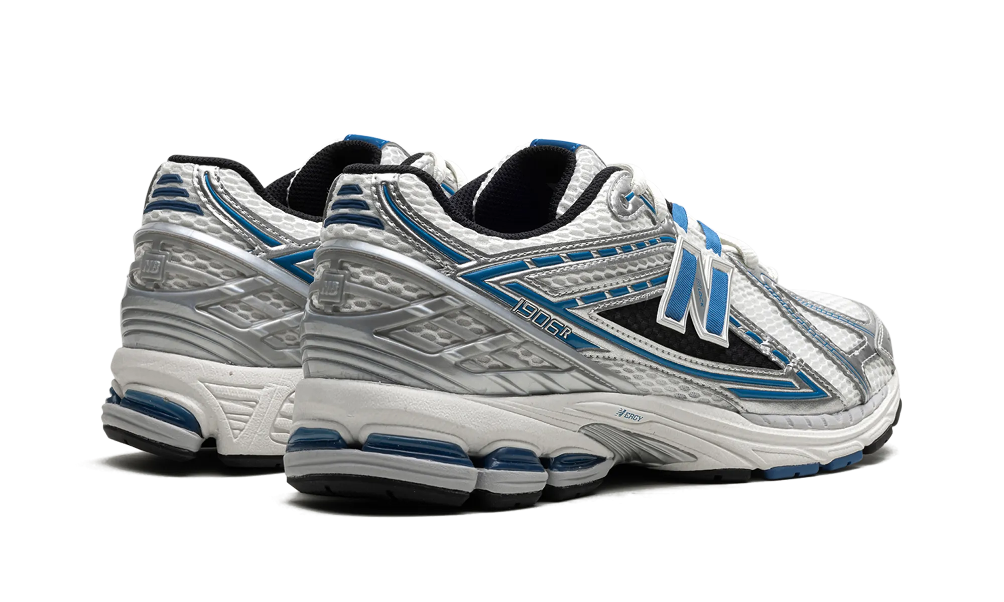 1906R "SILVER METALLIC" Smooth Walk