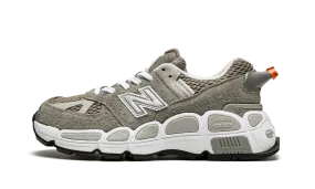 574 "Salehe Bembury - Yurt" half - marathoning shoes