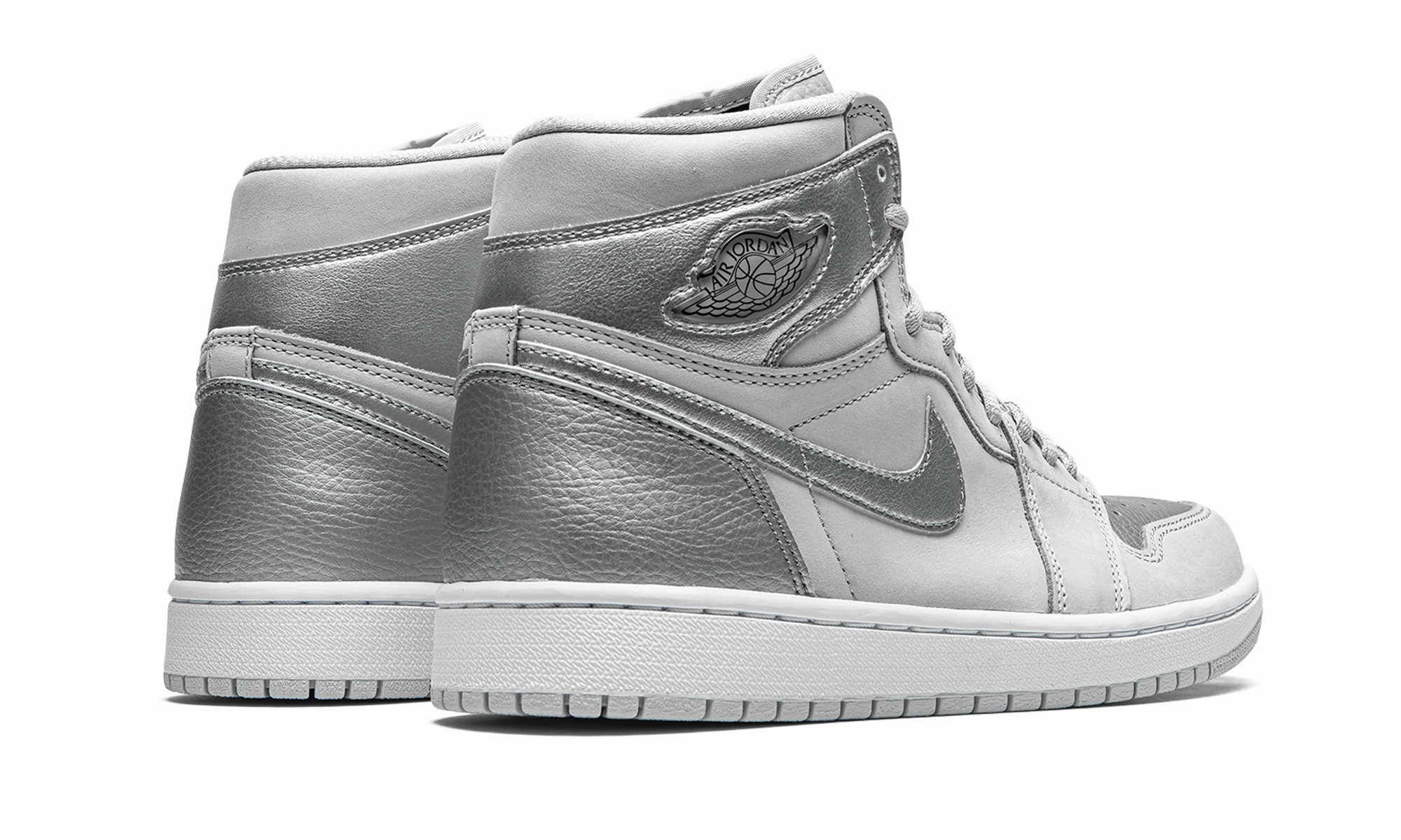 Air Jordan 1 Retro High CO.JP "Metallic Silver" Clean Lines Vibrant lining
