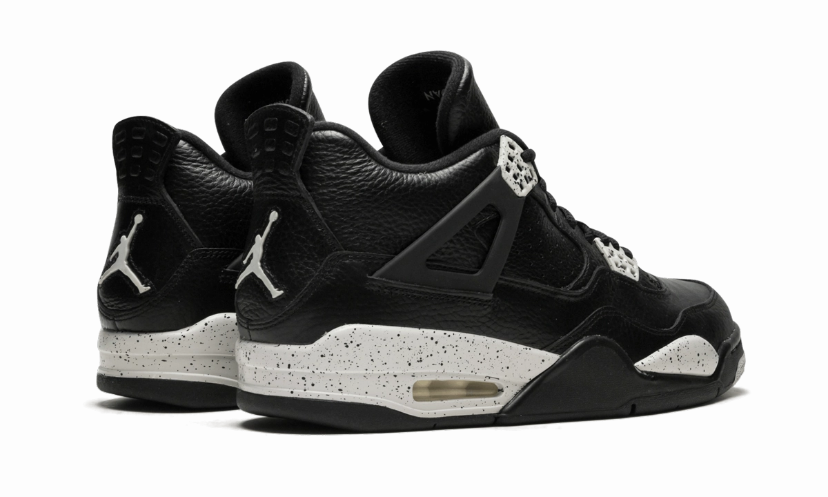 Air Jordan 4 Retro LS "Oreo" Endurance Sole Versatile Design