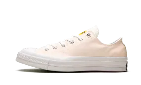 Everyday Comfort Durable materials Chuck 70 OX "Chinatown Market"