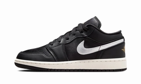 Air Jordan 1 Low SE GS "Black Metallic Gold" Street Movement