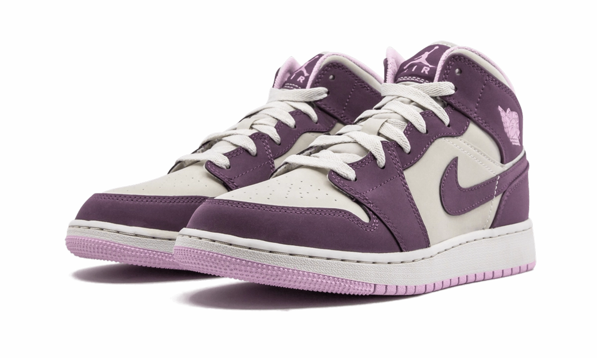 Air Jordan 1 Mid GS Fresh stability