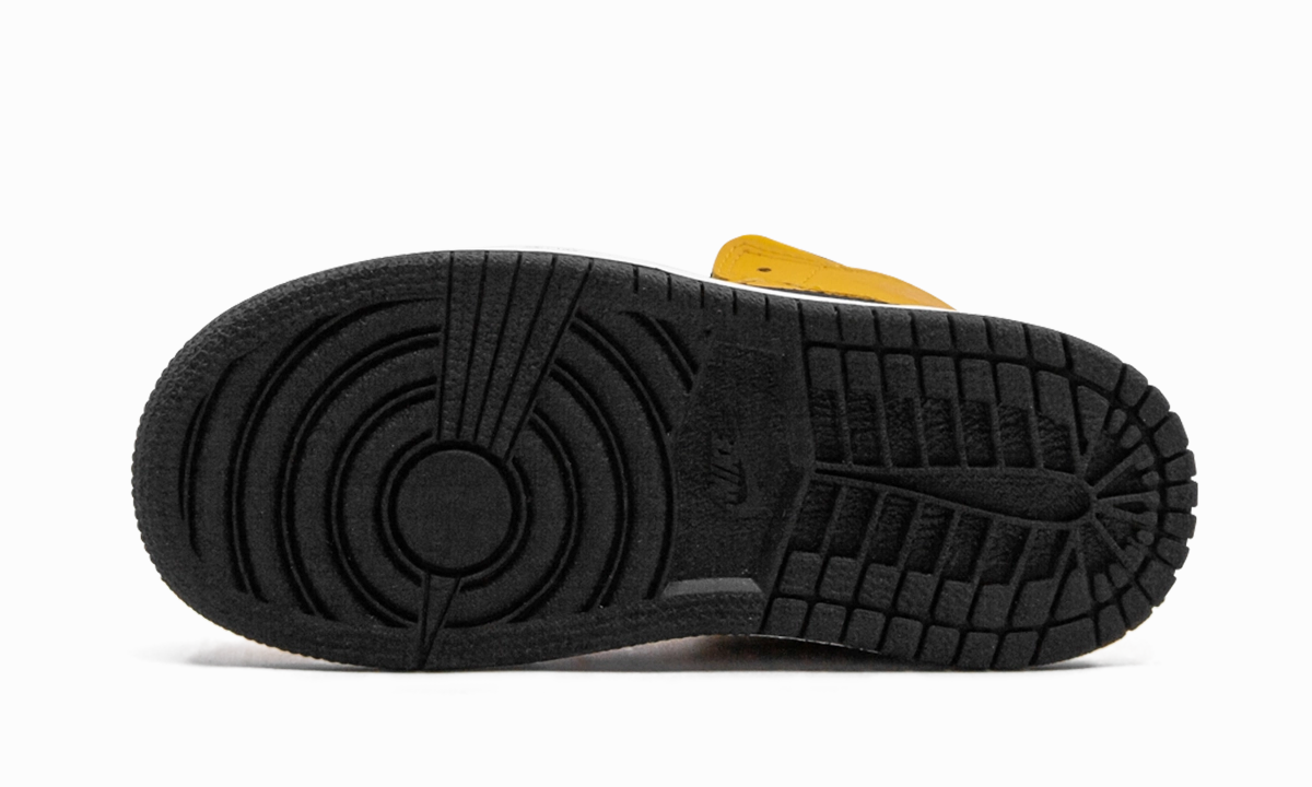 Comfort Wear Modern Look Air Jordan 1 Mid TD "University Gold"