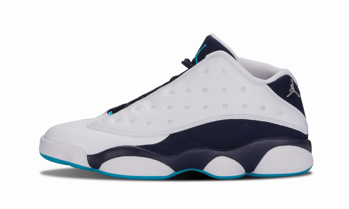 Air Jordan 13 Retro Low "Hornets" Streamlined Style